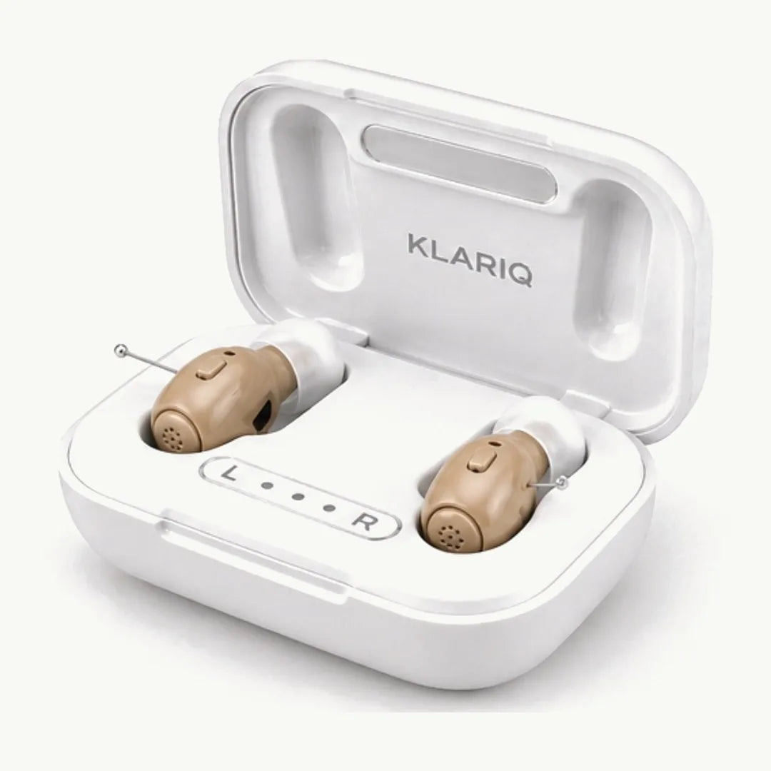 KLARIQ Essential — Open case with both units inside